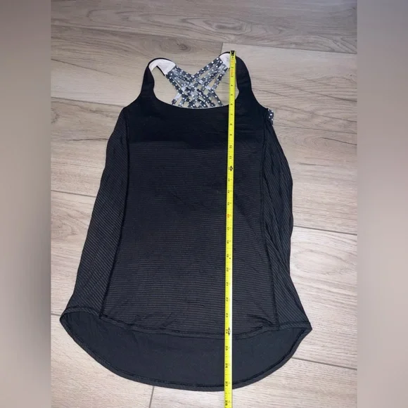 Lululemon Top - Picture 6 of 6